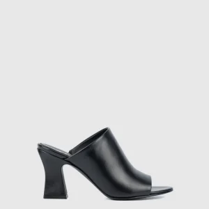 Heels^Aquatalia Carmina Black