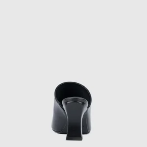 Heels^Aquatalia Carmina Black