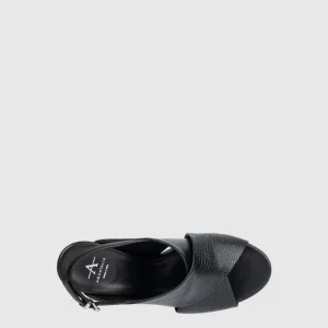 Heels^Aquatalia Catarina Black