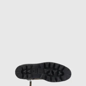Boots^Aquatalia Fortino Flint