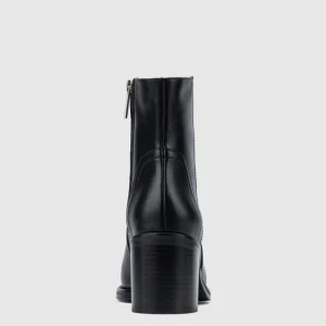 Boots^Aquatalia Janella Black