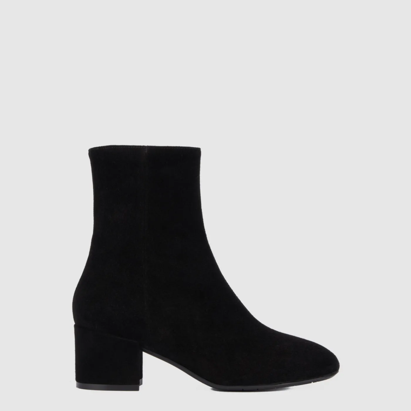 leonora_0-2.webp Boots^Aquatalia Leonora Black