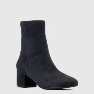 Boots^Aquatalia Leonora Navy