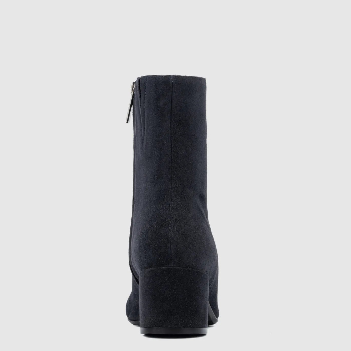 leonora_3-1.webp Boots^Aquatalia Leonora Navy
