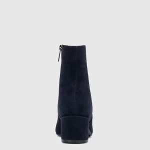 Boots^Aquatalia Lilianne Navy