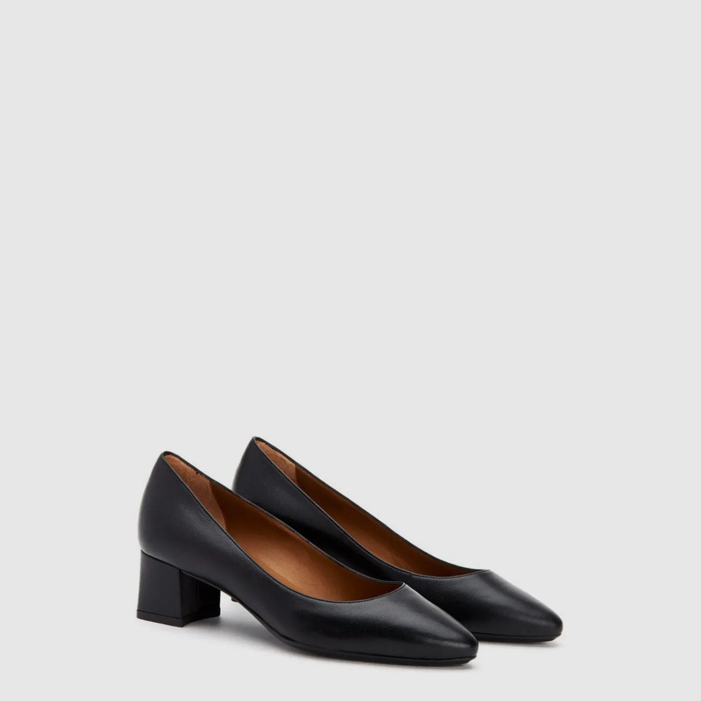 pasha_1-10.webp Heels^Aquatalia Pasha Black