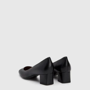 Heels^Aquatalia Pasha Black