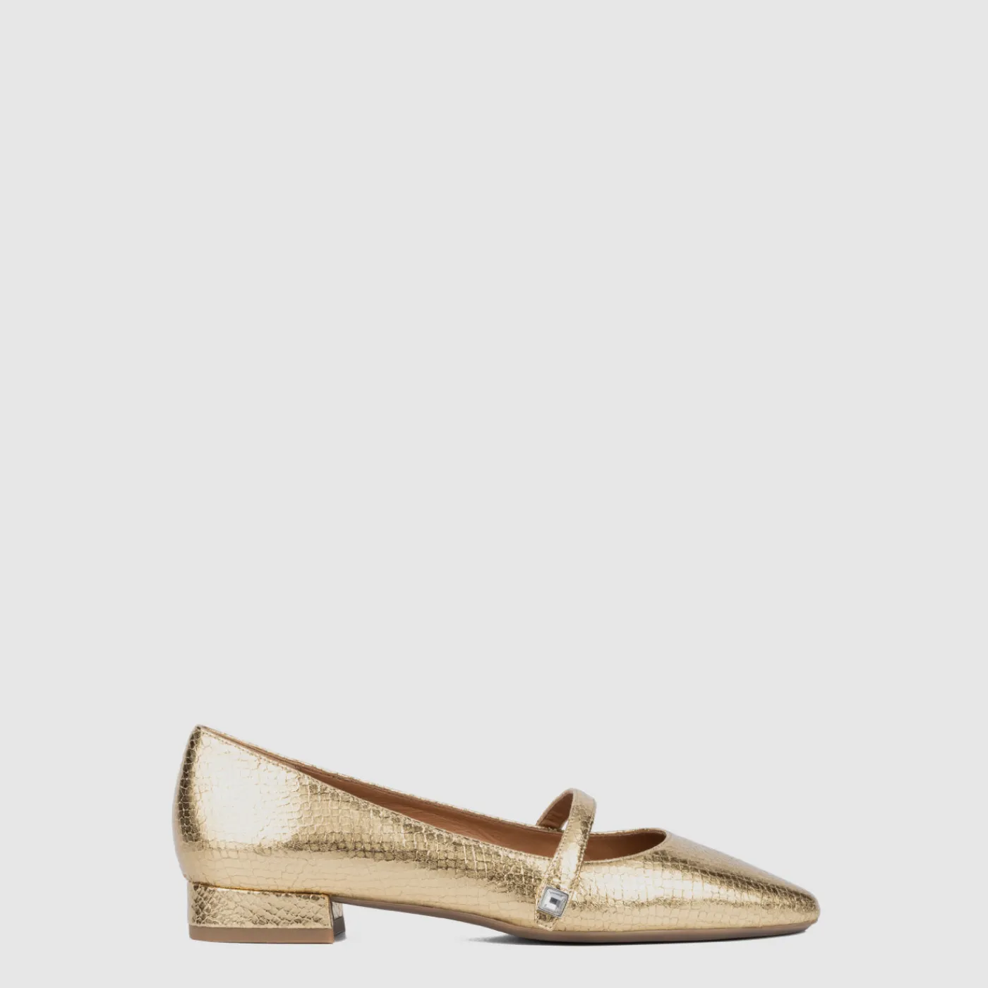 priya_0-1.webp Flats & Sneakers^Aquatalia Priya Gold
